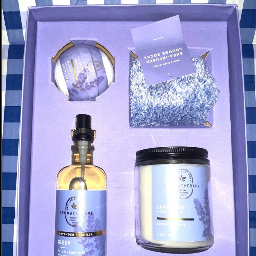 Rest & Renew Gift Box Spa Set Bath & Body Works Lavender Vanilla